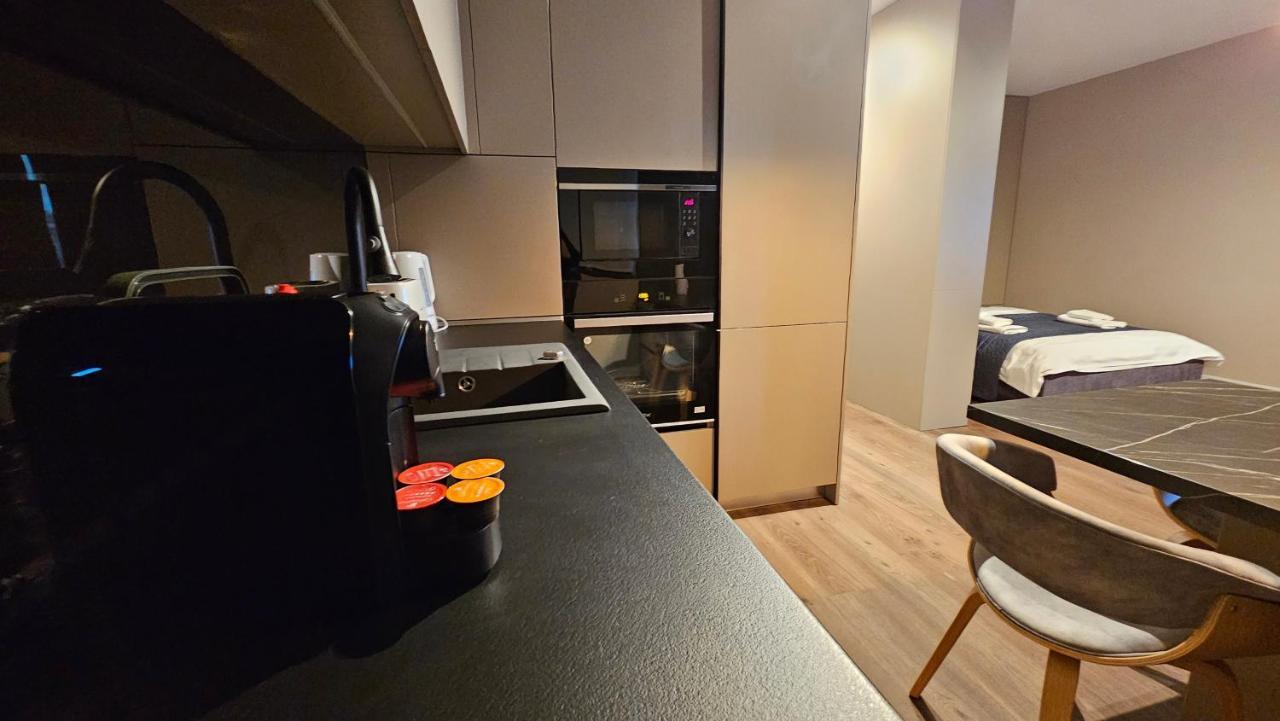 Deluxe Cozy Studios On Central M Eminescu Street #Târgu-Mureş Eksteriør billede