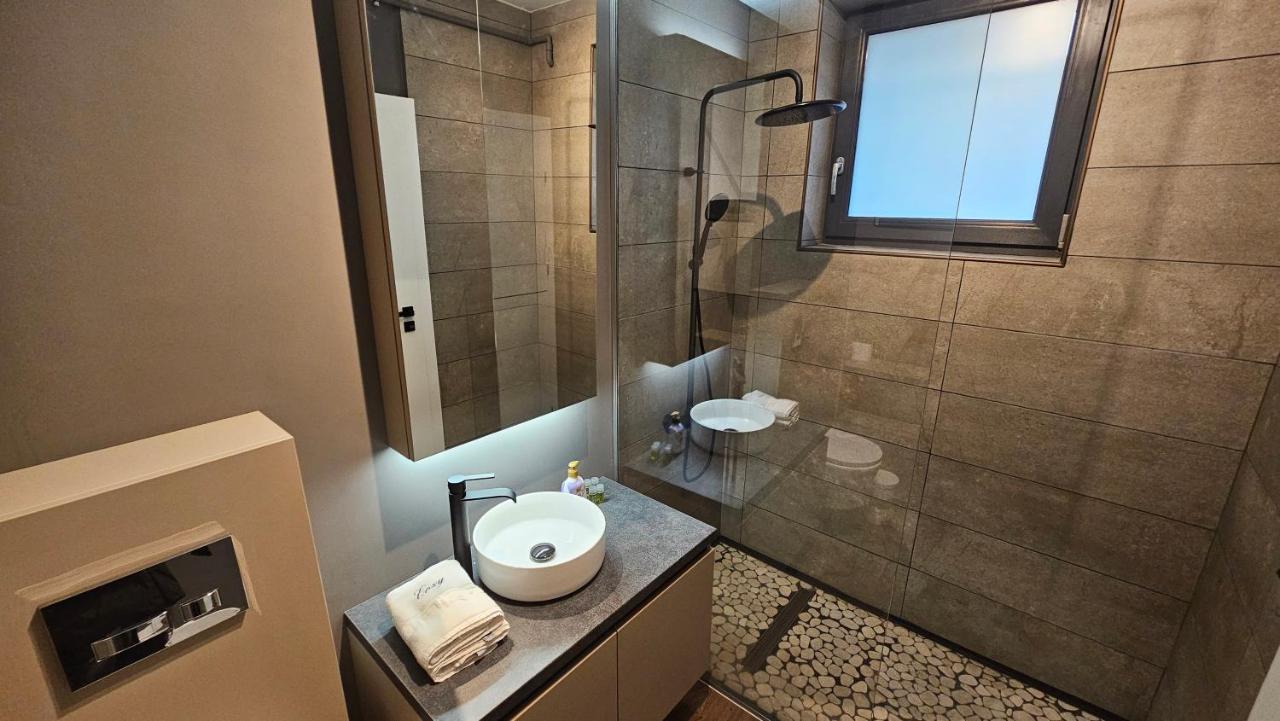 Deluxe Cozy Studios On Central M Eminescu Street #Târgu-Mureş Eksteriør billede