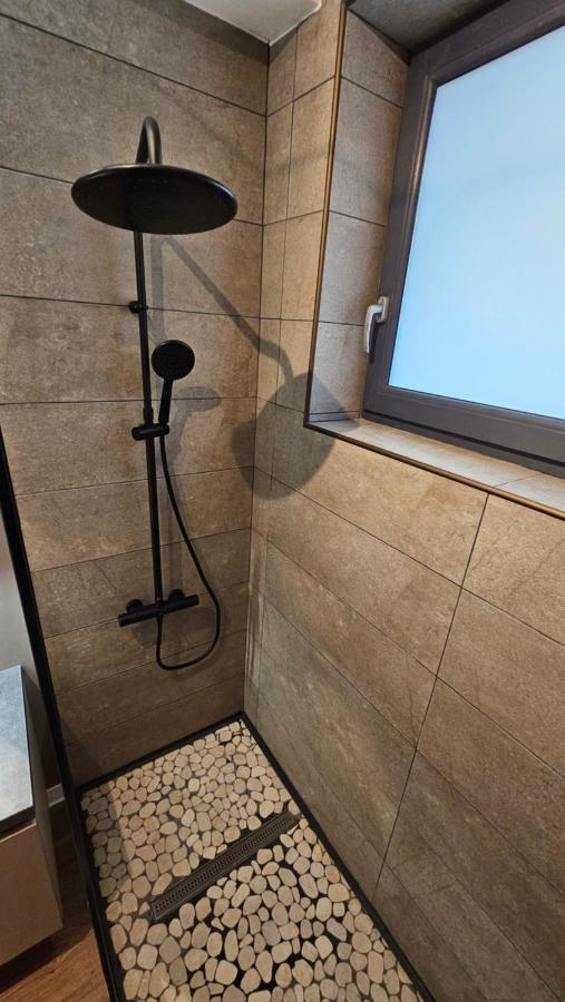 Deluxe Cozy Studios On Central M Eminescu Street #Târgu-Mureş Eksteriør billede